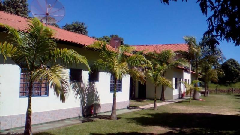 Dos Ypes Inn